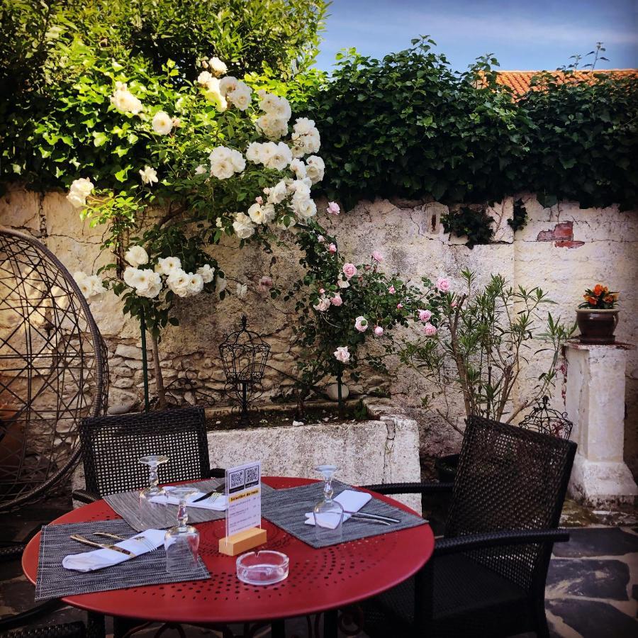 Le Crist'Al, Hotel Familial, Climatise, En Front De Mer Saint-Georges-de-Didonne Bagian luar foto